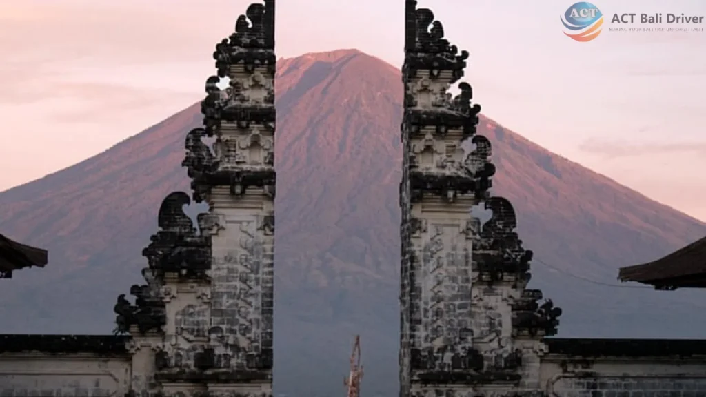 Pura Lempuyang Balivora
